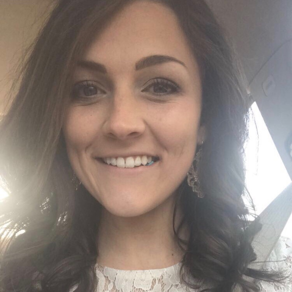 Meet your Posher, Alyssa